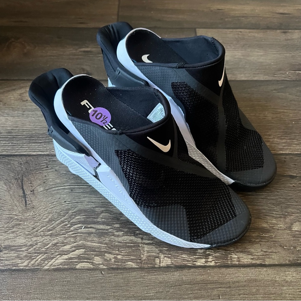 Nike Go FlyEase Slip On Shoes Unisex DR5540-002 Black White Size 10.5W/9M - Picture 7 of 8